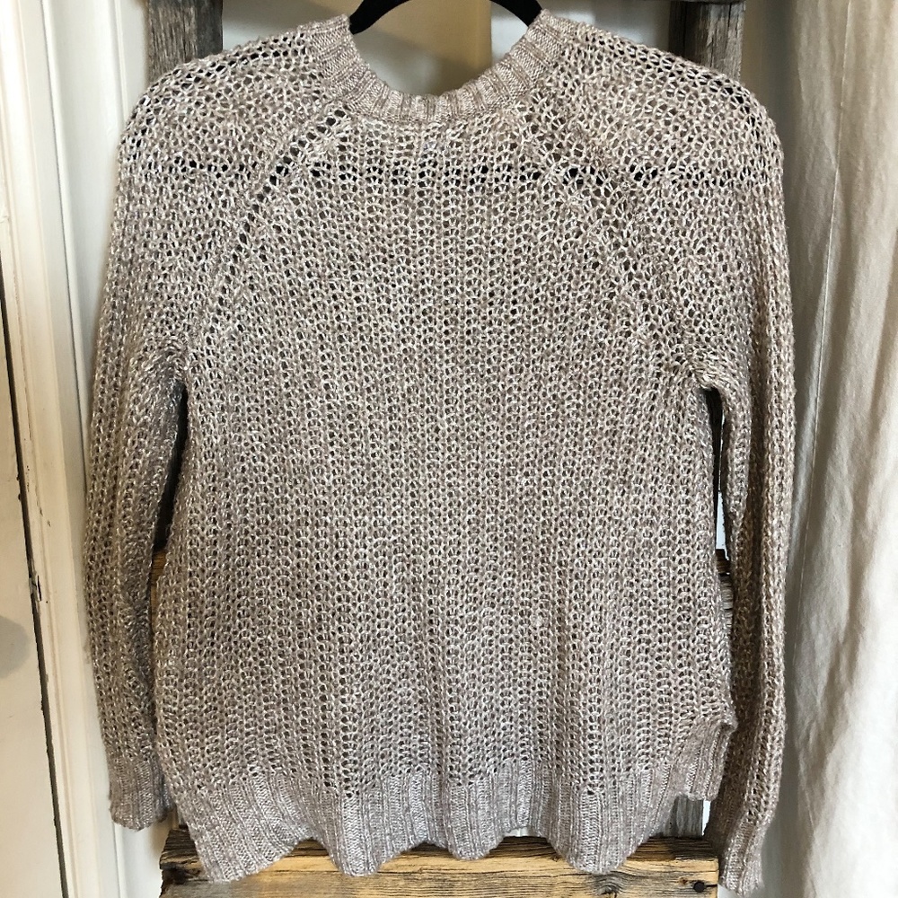 AERIE Silver Knit Pullover